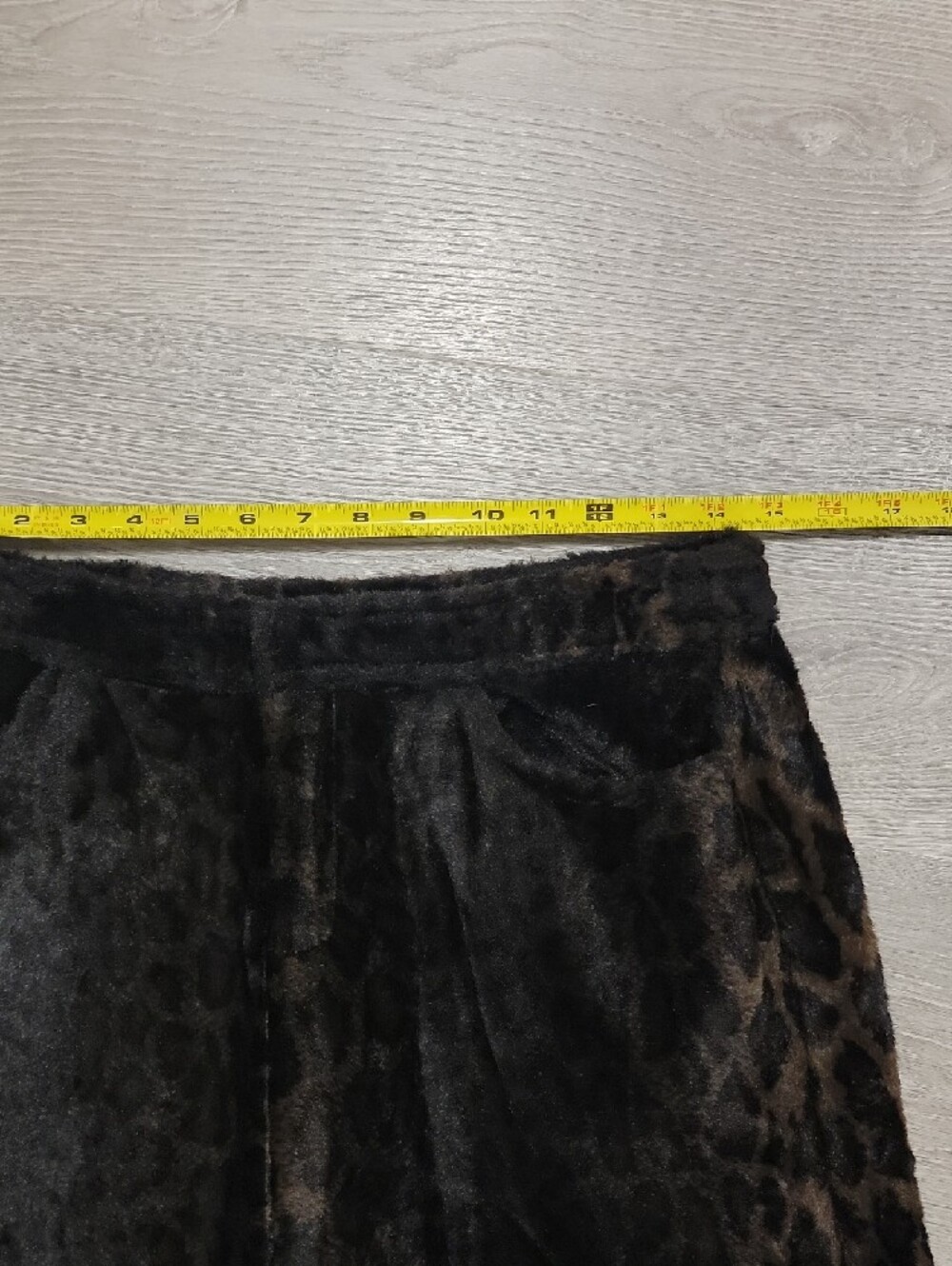 Betsey Johnson Faux Fur Leopard Print Mini Skirt - Black/Brown - Picture 3 of 7